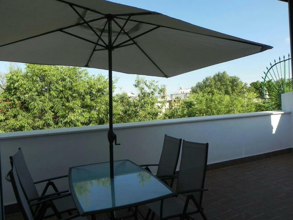 Atico Con Terraza En Alameda De Hercules Sevilla Eksteriør bilde