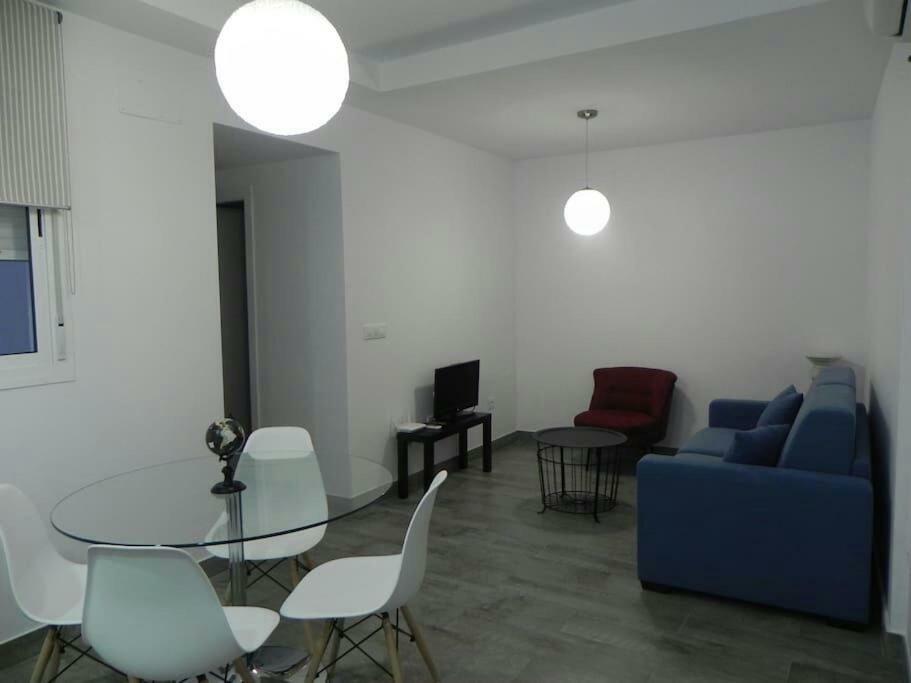 Atico Con Terraza En Alameda De Hercules Sevilla Eksteriør bilde