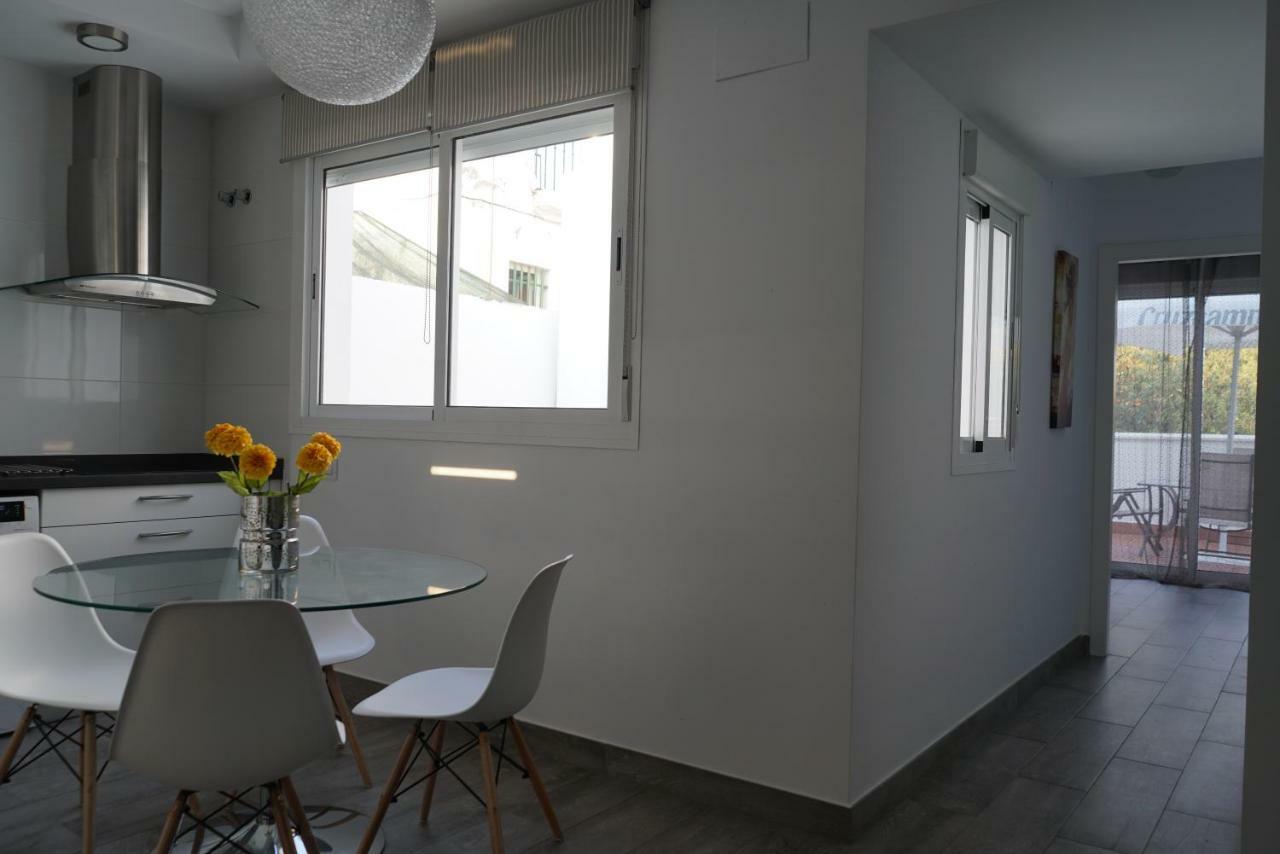Atico Con Terraza En Alameda De Hercules Sevilla Eksteriør bilde