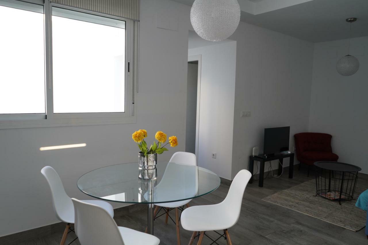 Atico Con Terraza En Alameda De Hercules Sevilla Eksteriør bilde